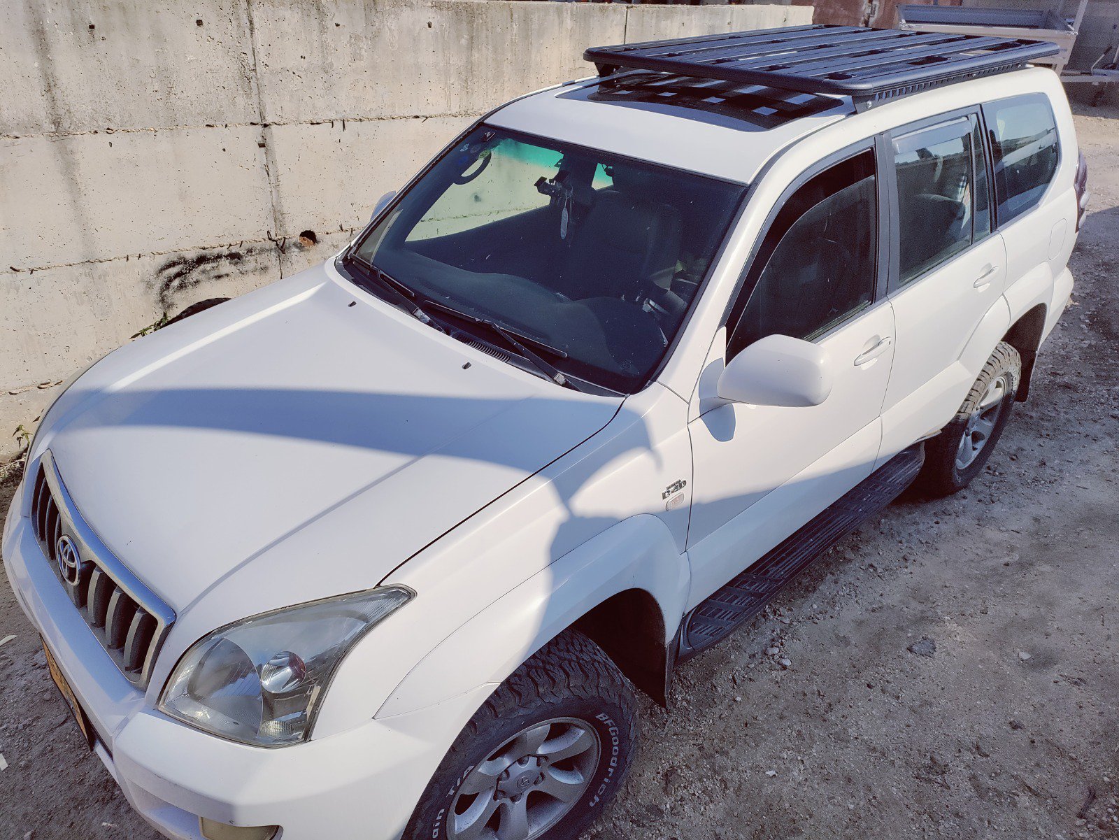 גגון אלומיניום שטוח מודולרי לטויוטה לנד קרוזר 120 ארוך – תמונה 9